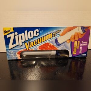 Ziploc Vacuum Starter Kit 1 Freezer Quart Size Pump & 3 Bags NEW SEALED